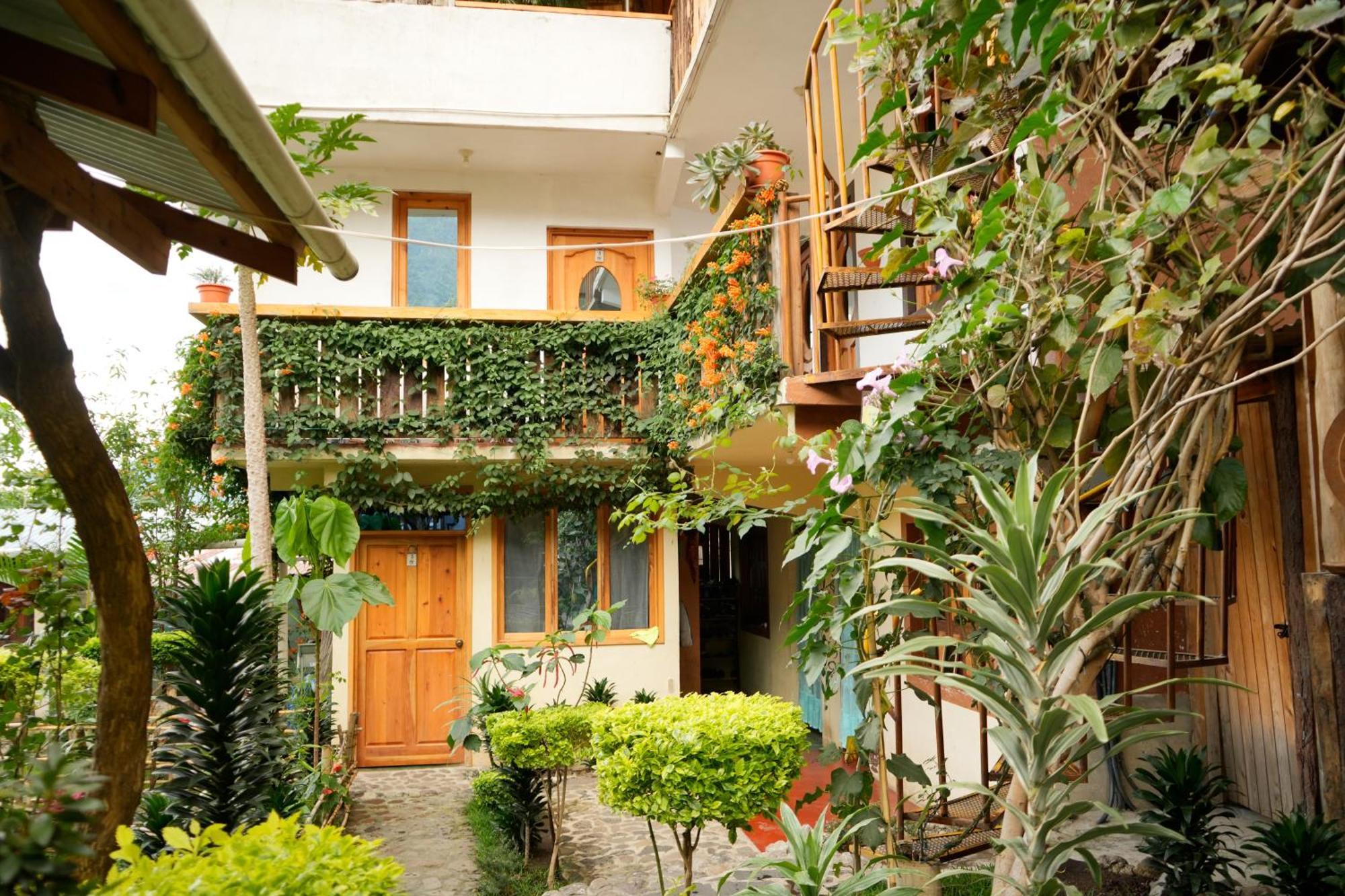 Casa Madera Vandrehjem San Marcos La Laguna Eksteriør billede